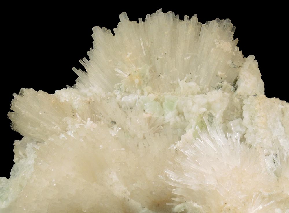 Natrolite, Prehnite, Analcime, Calcite, Apophyllite from Prospect Park Quarry, Prospect Park, Passaic County, New Jersey