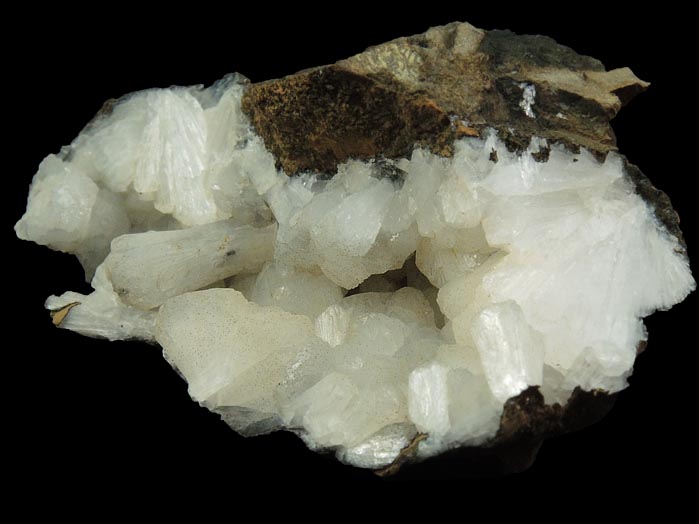 Stilbite from Hvaleyri, 24 km NNE of Reykjavk, Hvalfjrur, Iceland