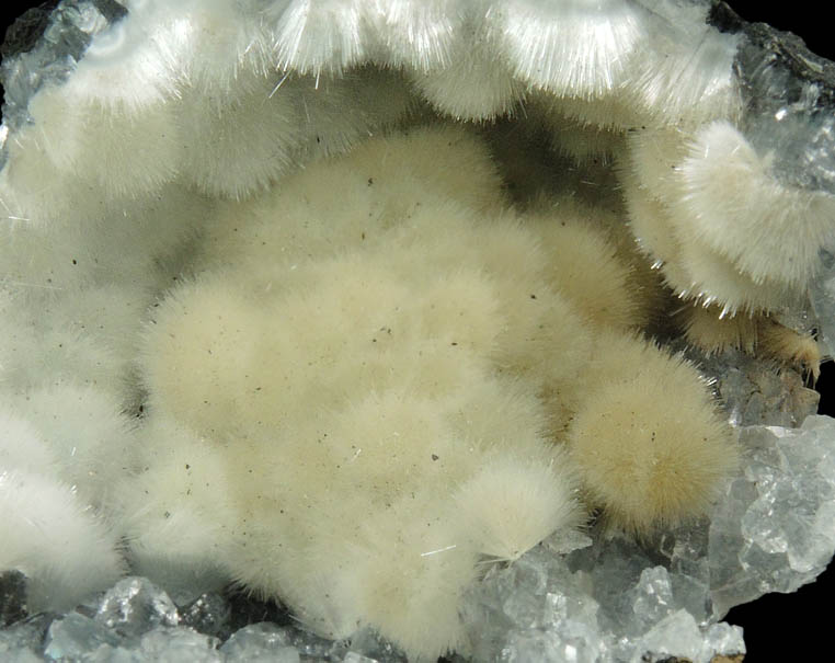 Mesolite over Heulandite from Hvaleyri, 24 km NNE of Reykjavk, Hvalfjrur, Iceland