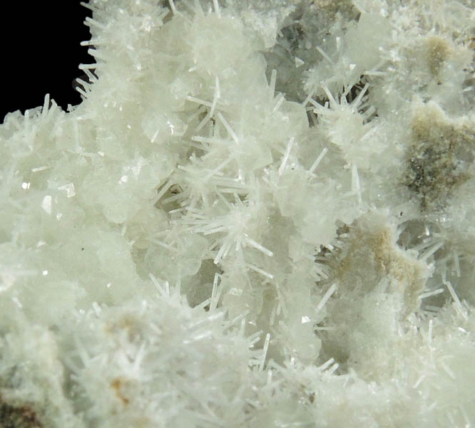 Natrolite over Datolite from Millington Quarry, Bernards Township, Somerset County, New Jersey