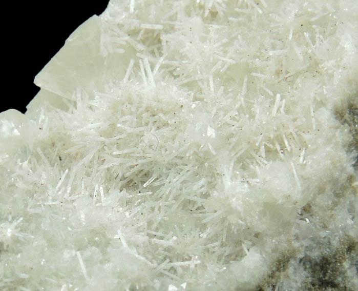 Natrolite over Datolite on Calcite from Millington Quarry, Bernards Township, Somerset County, New Jersey