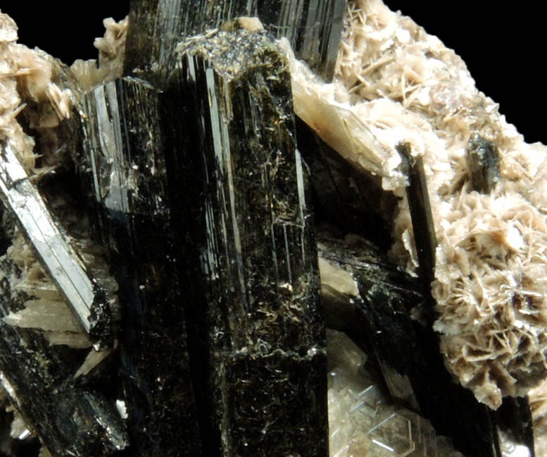 Catapleiite, Polylithionite, Aegirine from Mont Saint-Hilaire, Qubec, Canada