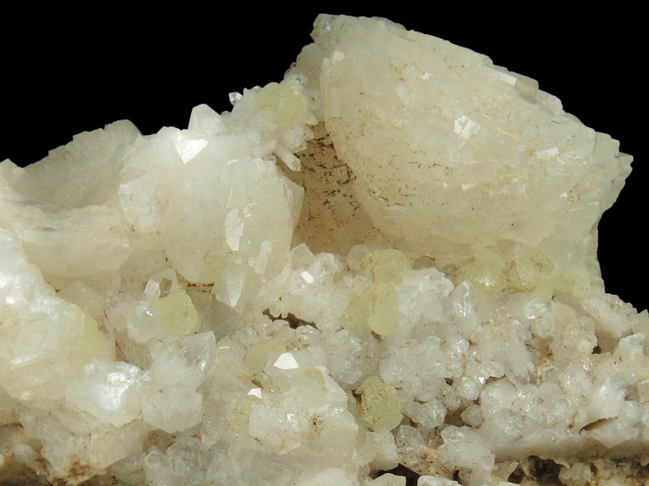 Heulandite and minor Prehnite on Quartz with epimorph after Anhydrite from Prospect Park Quarry, Prospect Park, Passaic County, New Jersey