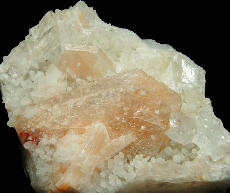 Stilbite, Apophyllite, Calcite, Quartz from Nashik District, Maharashtra, India