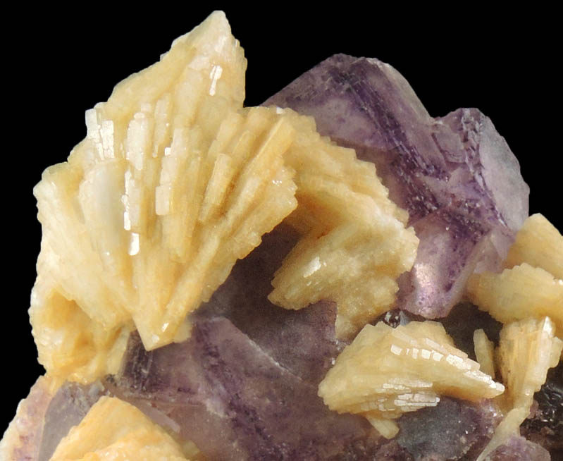 Barite and Fluorite over Quartz from Qinglong Mine, Dachang, Qianxi'nan, Guizhou, China