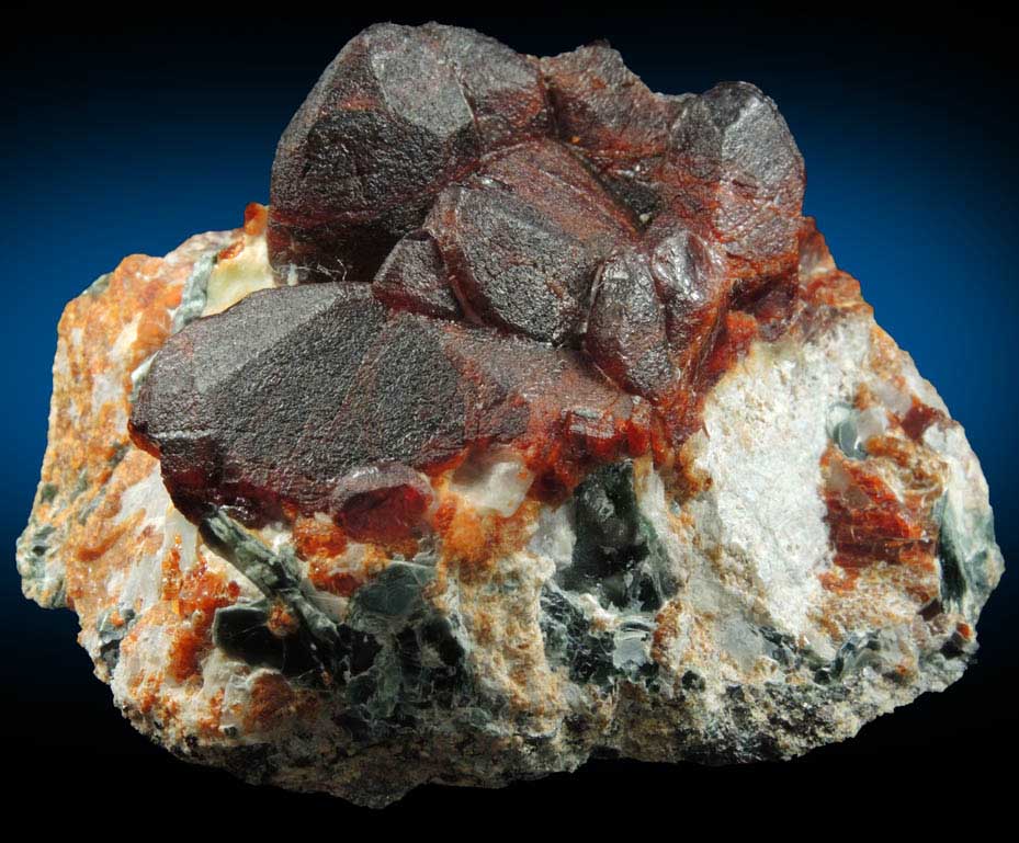Chondrodite with Clinochlore from Tilly Foster Iron Mine, near Brewster, Putnam County, New York