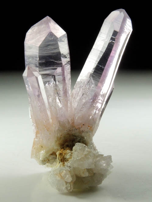 Quartz var. Amethyst Quartz from Piedra Parada, near Las Vigas, Tatatila, Veracruz, Mexico