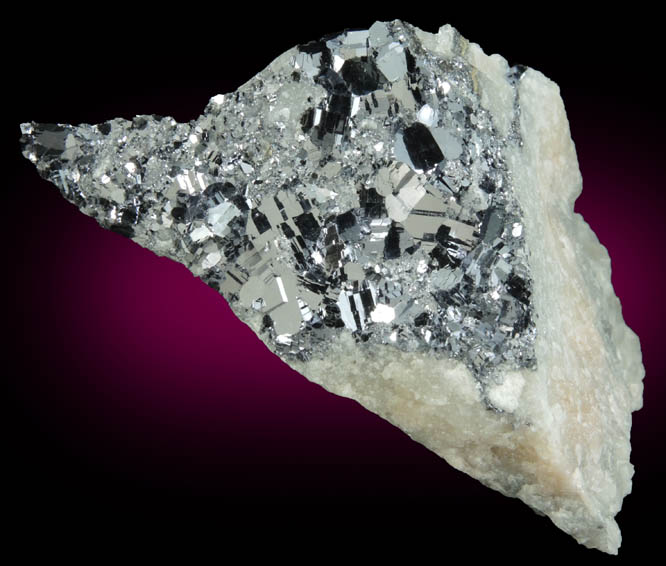 Galena in marble from Lime Crest Quarry (Limecrest), Sussex Mills, 4.5 km northwest of Sparta, Sussex County, New Jersey