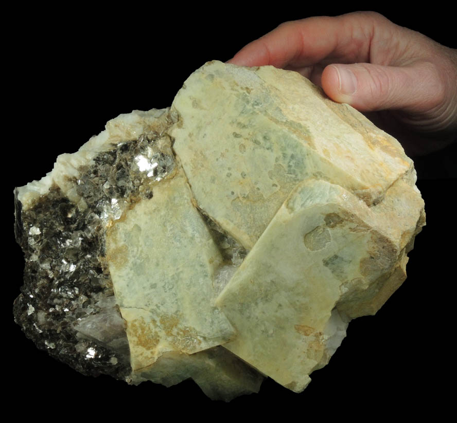 Beryl in Albite-Muscovite from Beauregard Quarry, Alstead, Cheshire County, New Hampshire