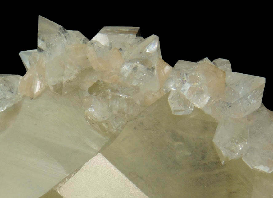 Apophyllite and Stilbite on twinned Calcite from Jalgaon, Maharashtra, India