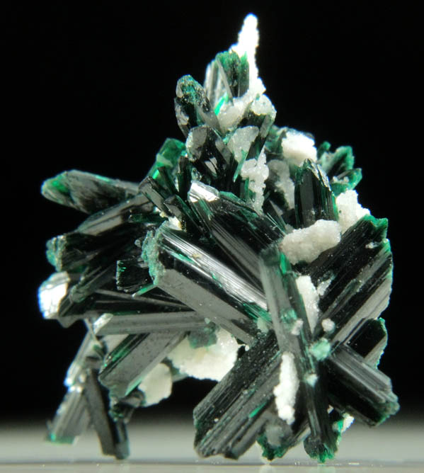 Brochantite from Milpillas Mine, Cuitaca, Sonora, Mexico