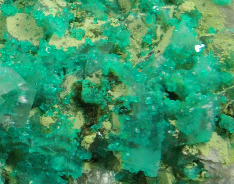 Dioptase, Calcite, Bayldonite from Tsumeb Mine, Otavi-Bergland District, Oshikoto, Namibia