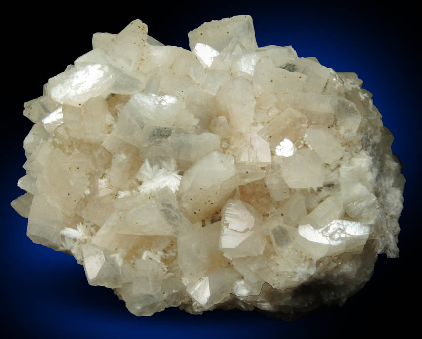 Heulandite, Babingtonite, Laumontite, Quartz from Prospect Park Quarry, Prospect Park, Passaic County, New Jersey