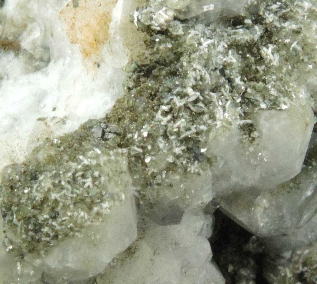 Analcime, Apophyllite, Natrolite from Cornwall Iron Mines, Cornwall, Lebanon County, Pennsylvania