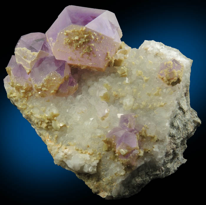 Quartz var. Amethyst Quartz with Dolomite from Simeone Quarry, Wrentham, Norfolk County, Massachusetts