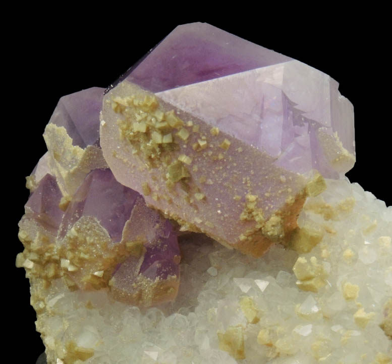 Quartz var. Amethyst Quartz with Dolomite from Simeone Quarry, Wrentham, Norfolk County, Massachusetts