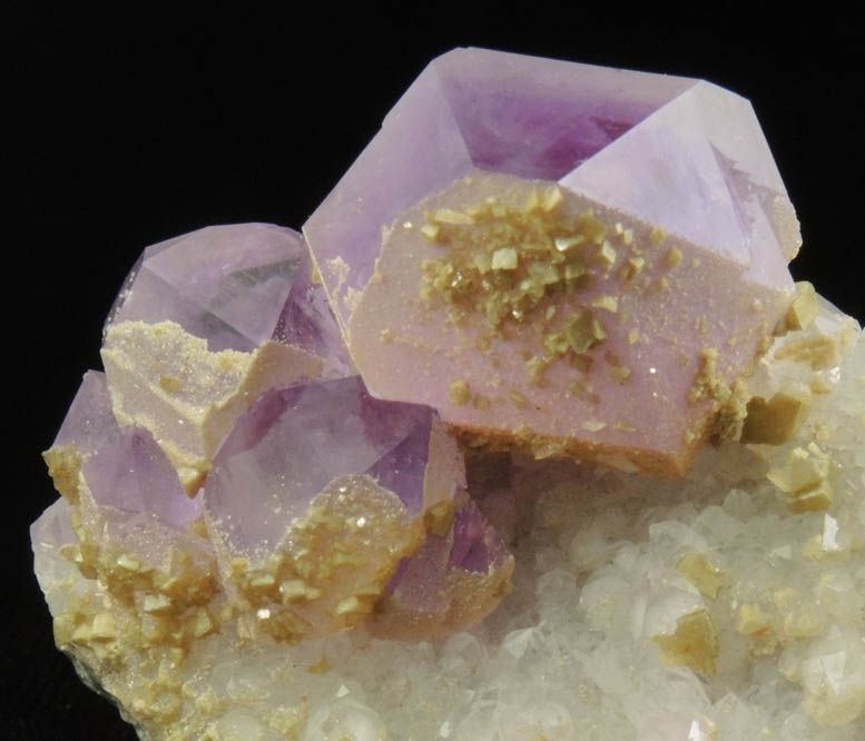 Quartz var. Amethyst Quartz with Dolomite from Simeone Quarry, Wrentham, Norfolk County, Massachusetts