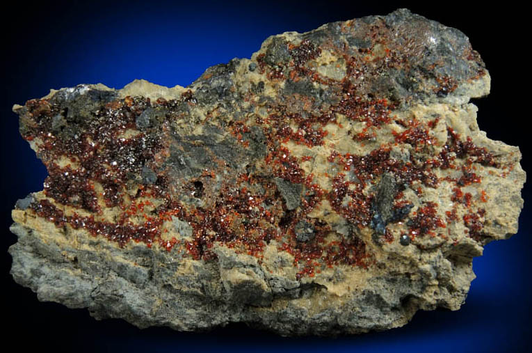 Sphalerite on Siderite and Quartz with Galena from Ralmont, Midi-Pyrnes, France