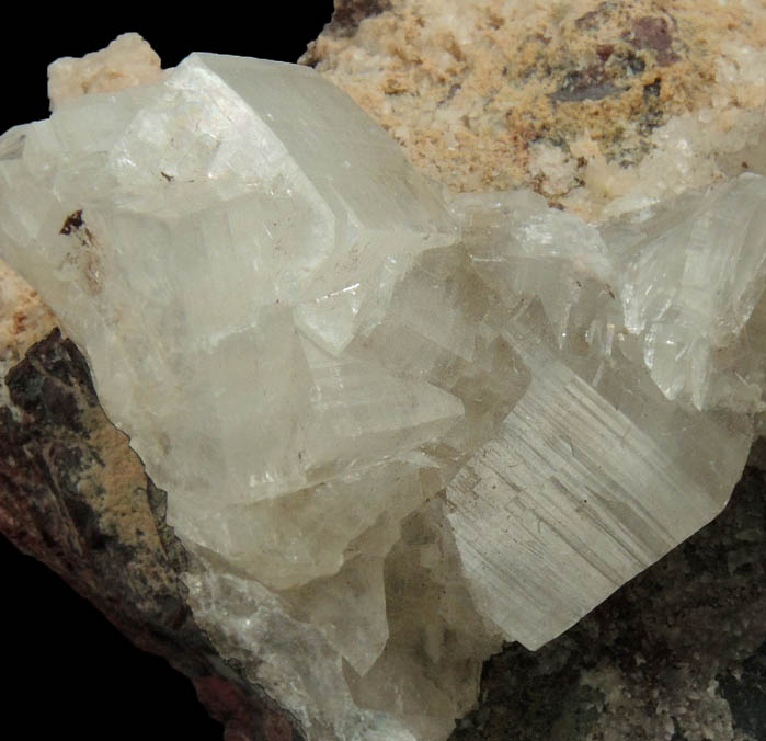 Hydroxyapophyllite-(K) (formerly Apophyllite-(KOH) and previously Hydroxyapophyllite) from N'Chwaning Mine, Kalahari Manganese Field, Northern Cape Province, South Africa