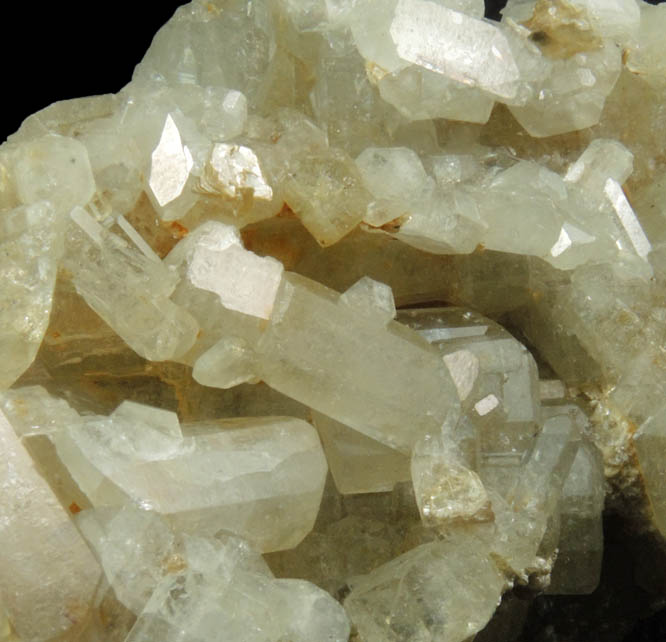 Fluorapatite with Muscovite from So Geraldo do Baixio, Minas Gerais, Brazil