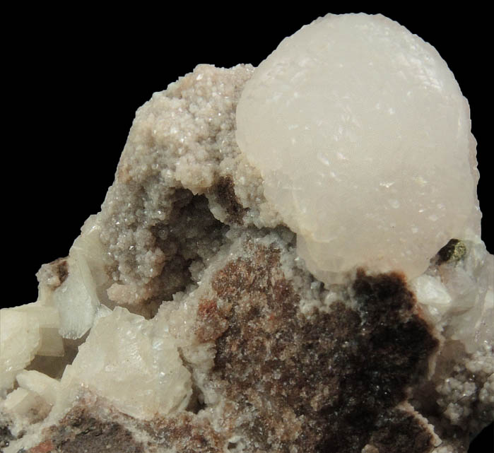 Calcite var. Manganoan Calcite, Quartz, Barite, Hematite from Montreal Mine, Gogebic Iron Range, Iron County, Wisconsin