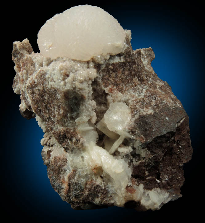 Calcite var. Manganoan Calcite, Quartz, Barite, Hematite from Montreal Mine, Gogebic Iron Range, Iron County, Wisconsin