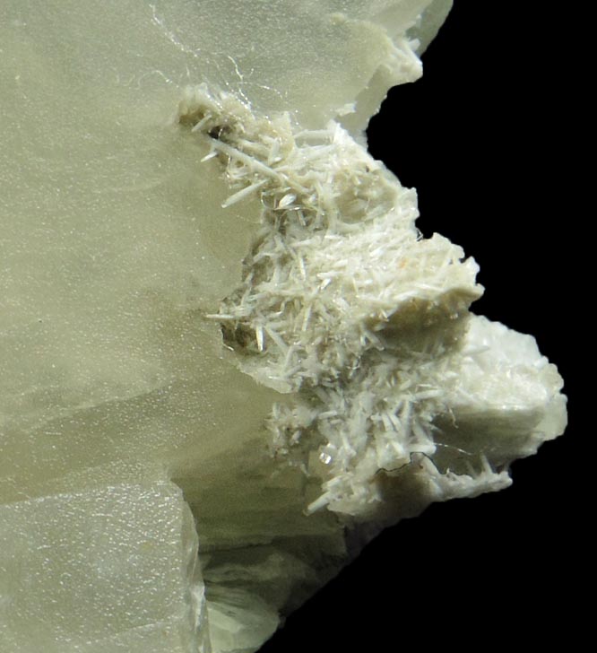 Calcite over Natrolite from Millington Quarry, Bernards Township, Somerset County, New Jersey