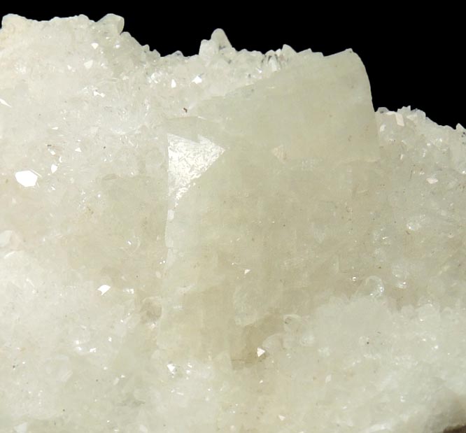 Heulandite on Quartz from Prospect Park Quarry, Prospect Park, Passaic County, New Jersey