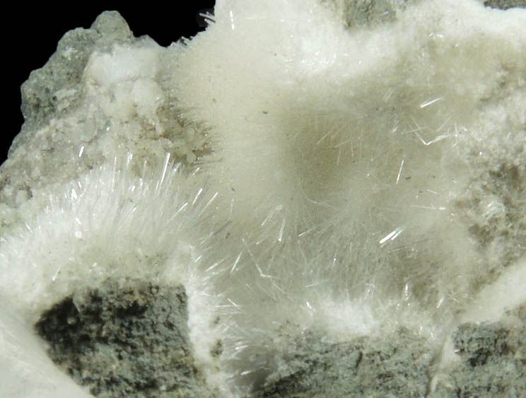 Natrolite from Millington Quarry, Bernards Township, Somerset County, New Jersey