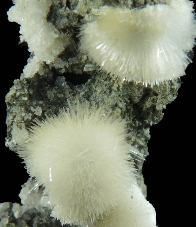 Natrolite from Millington Quarry, Bernards Township, Somerset County, New Jersey