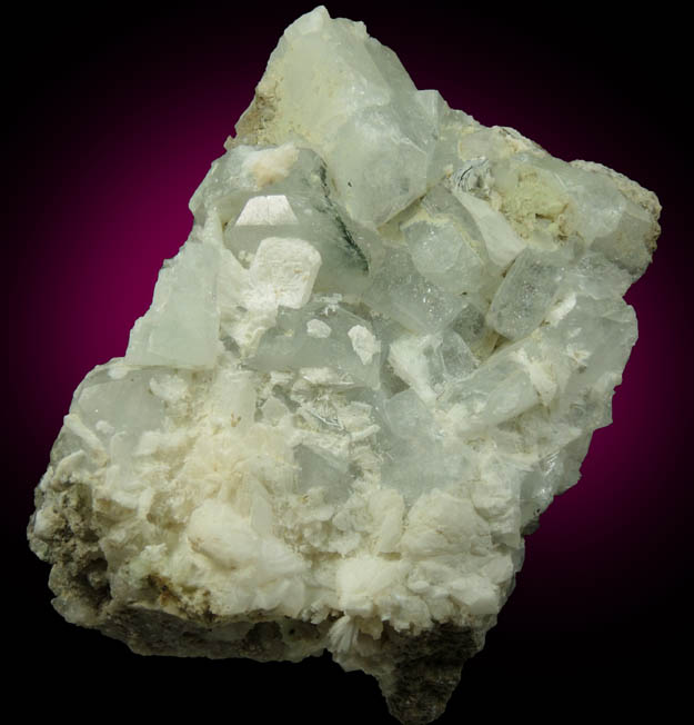 Apophyllite, Stilbite, Laumontite from Upper New Street Quarry, Paterson, Passaic County, New Jersey