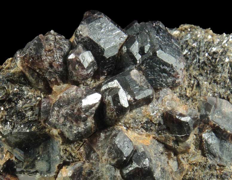 Almandine Garnet with Staurolite in Biotite Mica from Pipeline exposure, 500 m south of Diamond Lake, Glastonbury, Hartford County, Connecticut