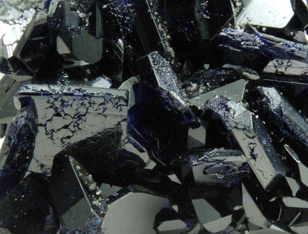 Azurite contact-twinned crystals from Tsumeb Mine, Easter Pocket, Otavi-Bergland District, Oshikoto, Namibia