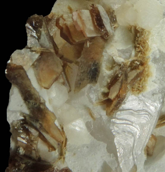 Eosphorite and Wardite on Quartz from Baixo Claim, Taquaral, Jequitinhonha River, Minas Gerais, Brazil