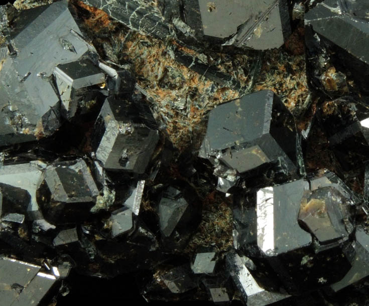 Andradite-Grossular Garnet on Epidote from Trantimou, Kayes Region, Mali