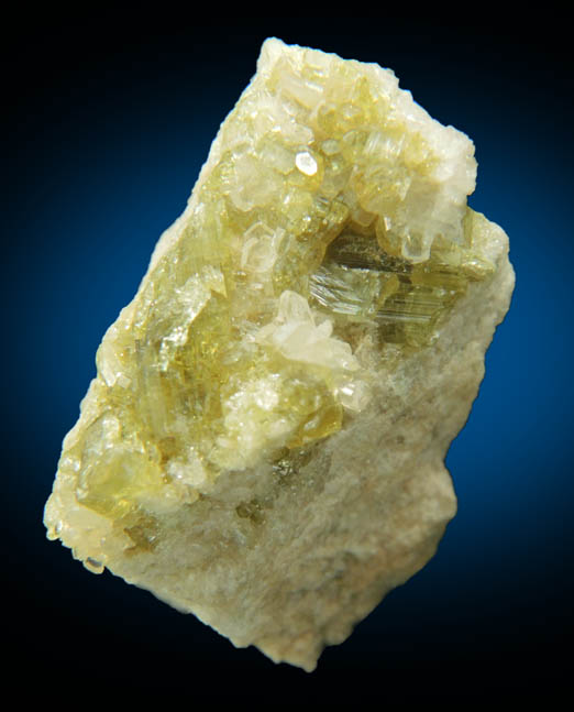 Vesuvianite with Albite from Conc. R5, Fengtien Mine, Hualien, 5 kilometers west of Fengtien village, Hualien, Taiwan