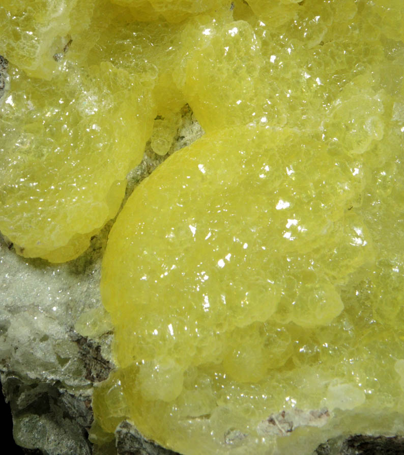 Brucite from Qilla (Killa) Saifullah Chrome Mines, northwestern Baluchistan, Pakistan