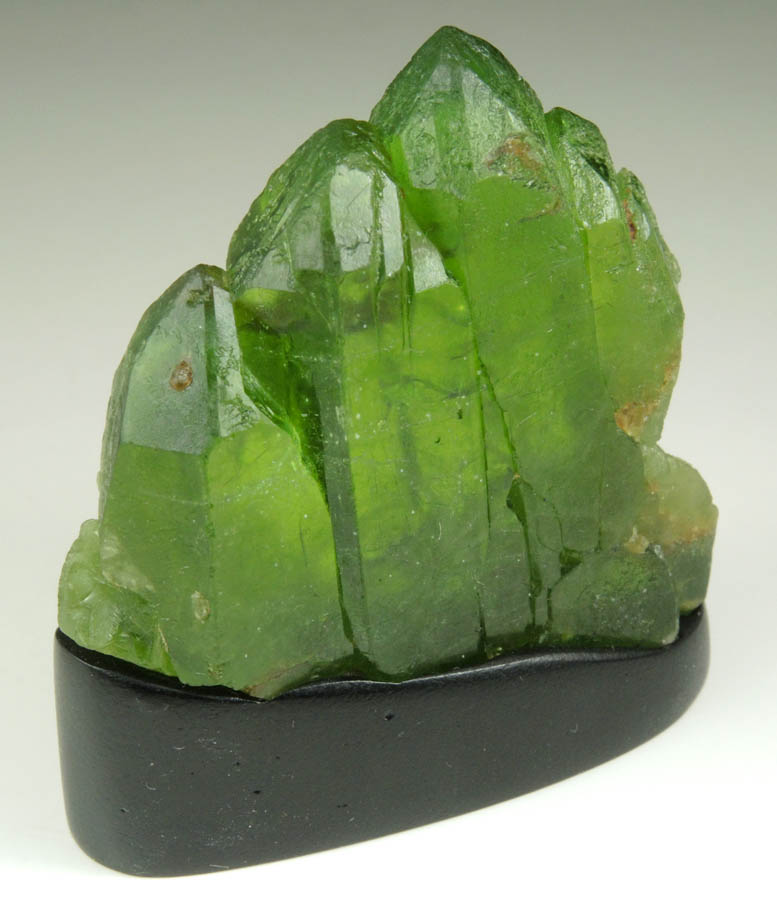 Forsterite var. Peridot from Suppat, Naran-Kagan Valley, Kohistan District, Khyber Pakhtunkhwa (North-West Frontier Province), Pakistan