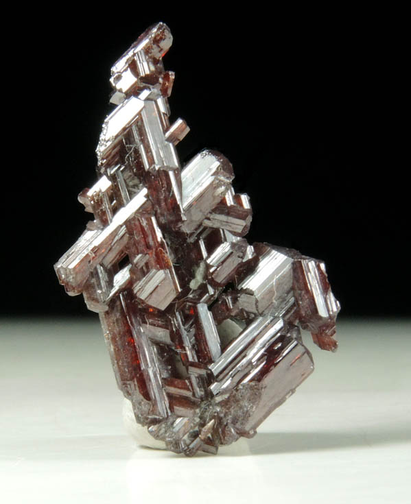 Rutile from Garimpo do Cabaaco, Couto de Magalhes, Minas Gerais, Brazil