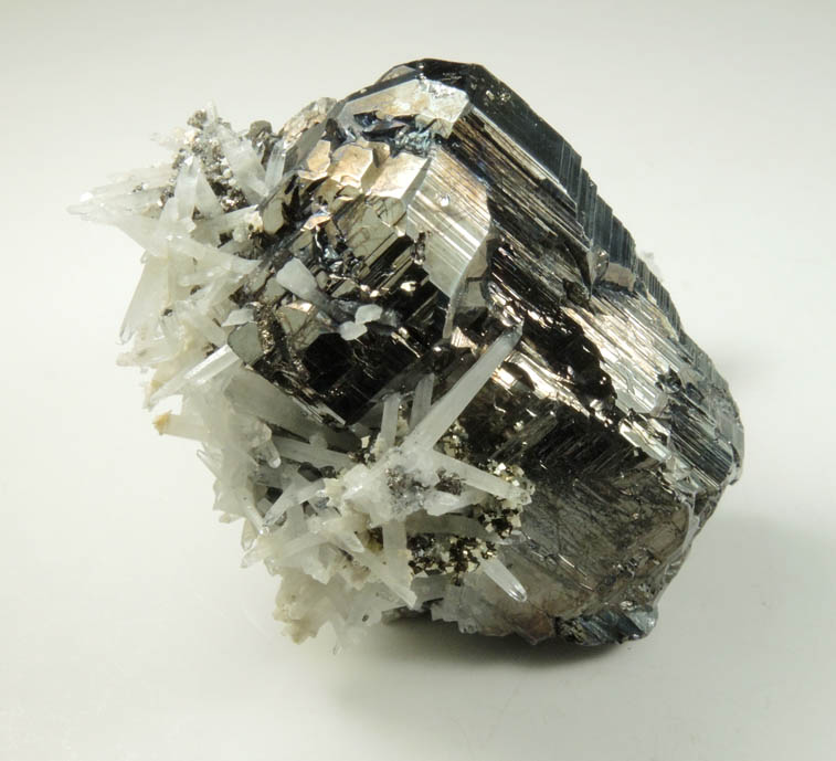 Bournonite, Quartz, Pyrite from Yaogangxian Mine, Nanling Mountains, Hunan, China