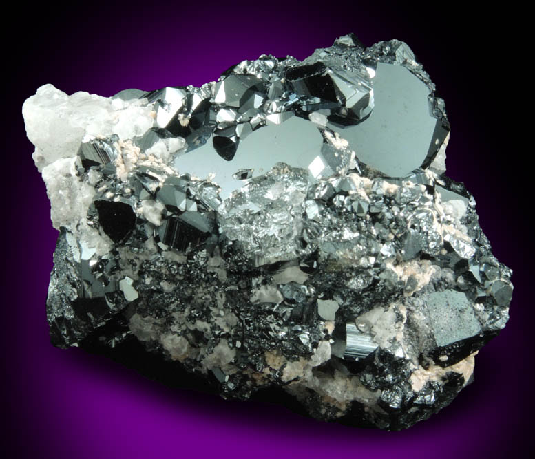 Hematite with Calcite and Lizardite from Wessels Mine, Kalahari Manganese Field, Northern Cape Province, South Africa