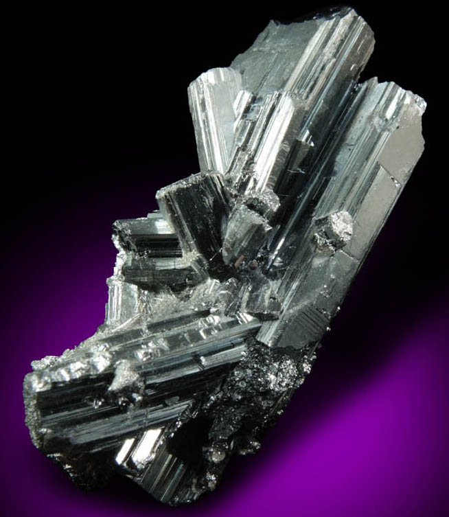 Bournonite (doubly terminated) from Yaogangxian Mine, Nanling Mountains, Hunan, China