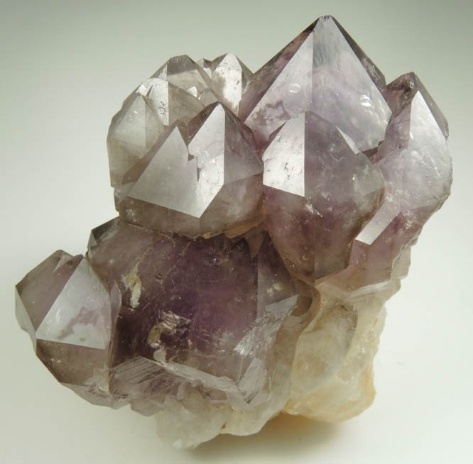 Quartz var. Amethyst Quartz (with phantom-growth zoning) from Reel Mine, Iron Station, Lincoln County, North Carolina