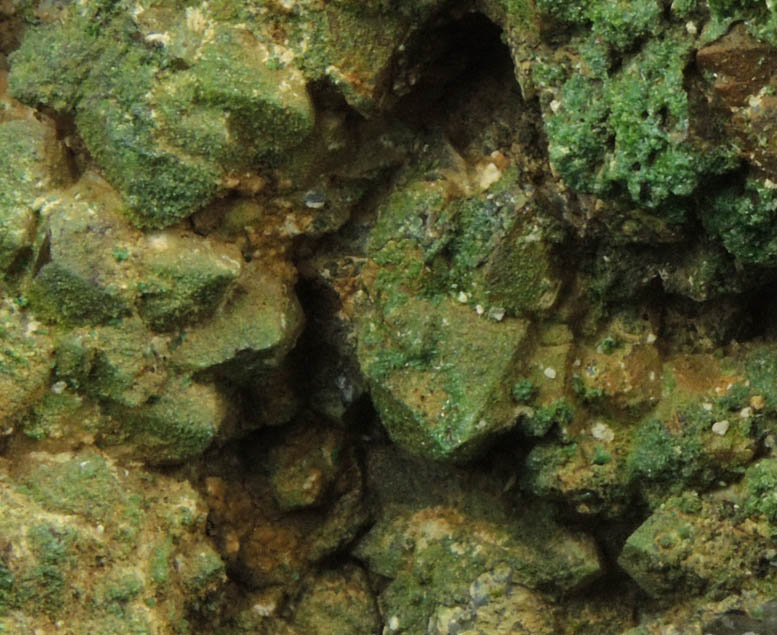 Pyromorphite over Quartz from Sarrowcole Vein, Laverock Hall, Leadhills, South Lanarkshire, Strathclyde, Scotland