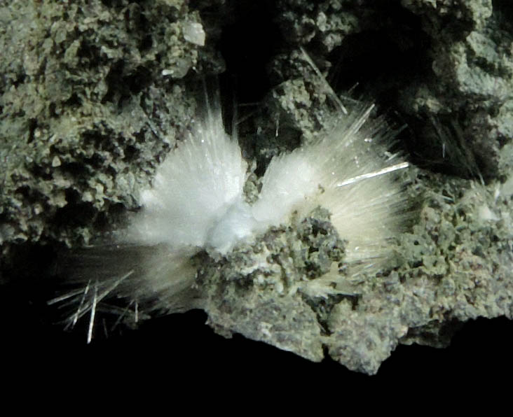 Natrolite from Millington Quarry, Bernards Township, Somerset County, New Jersey