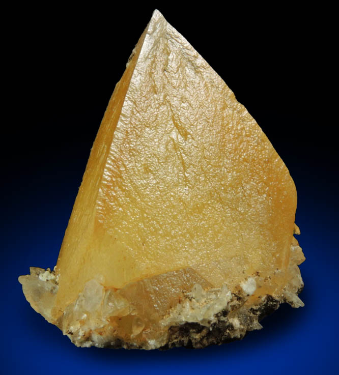 Calcite (with phantom-growth zones) from Chimney Rock Quarry, Bound Brook, Somerset County, New Jersey