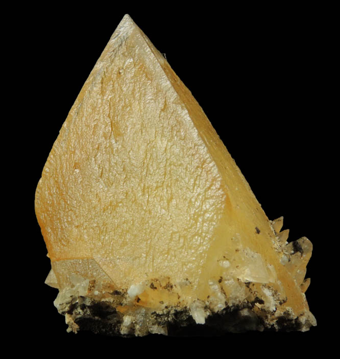 Calcite (with phantom-growth zones) from Chimney Rock Quarry, Bound Brook, Somerset County, New Jersey