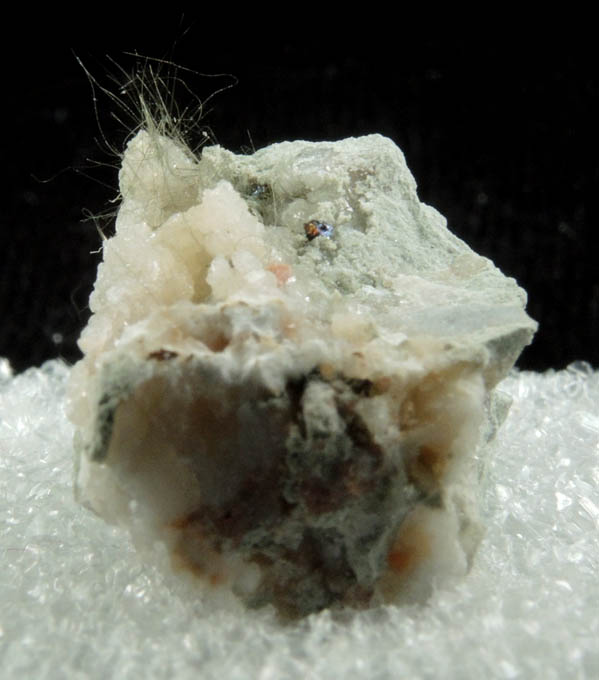 Millerite in Quartz Geode from US Route 27 road cut, Halls Gap, Lincoln County, Kentucky