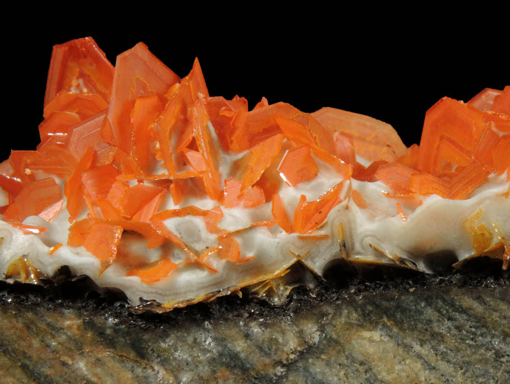 Wulfenite from Jianshan Mine, Kuruktag Mountains, 300 km southeast of rmqi, Shanshan County, Xinjiang Uygur Region, China