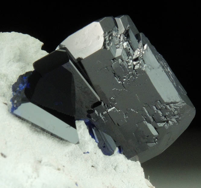 Azurite on Dickite from Milpillas Mine, Cuitaca, Sonora, Mexico